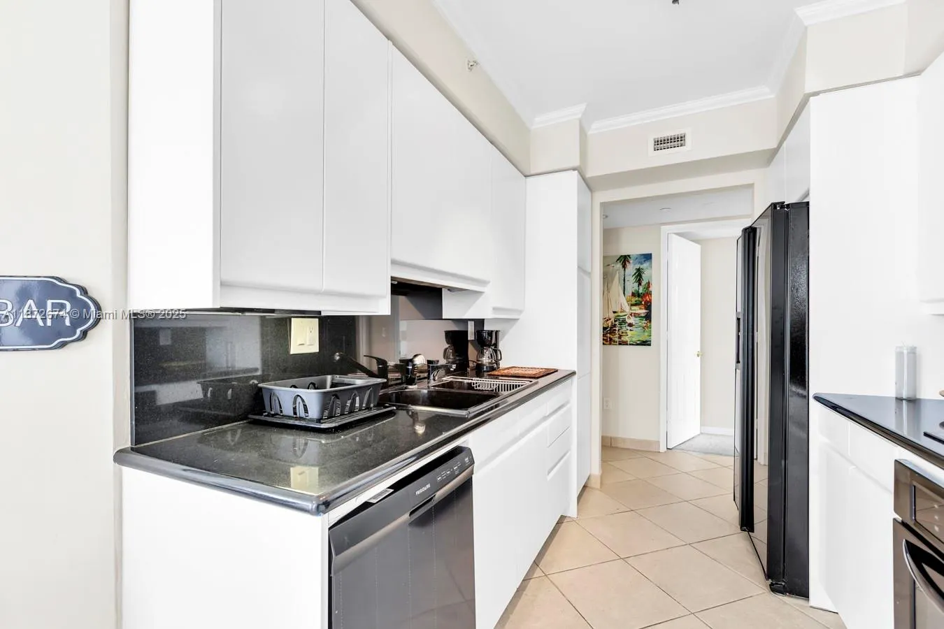 18671 Collins Ave, #604