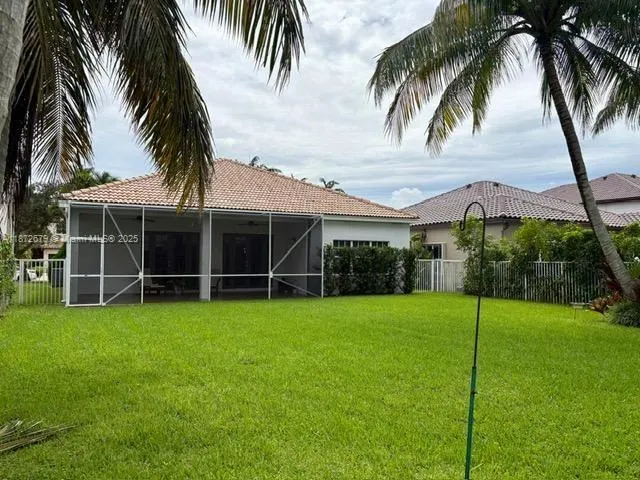 3725 Condor Ct