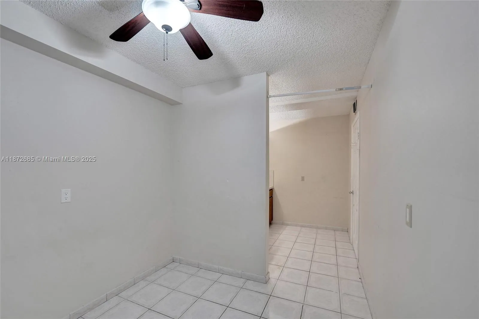1502 Whitehall Dr, #303