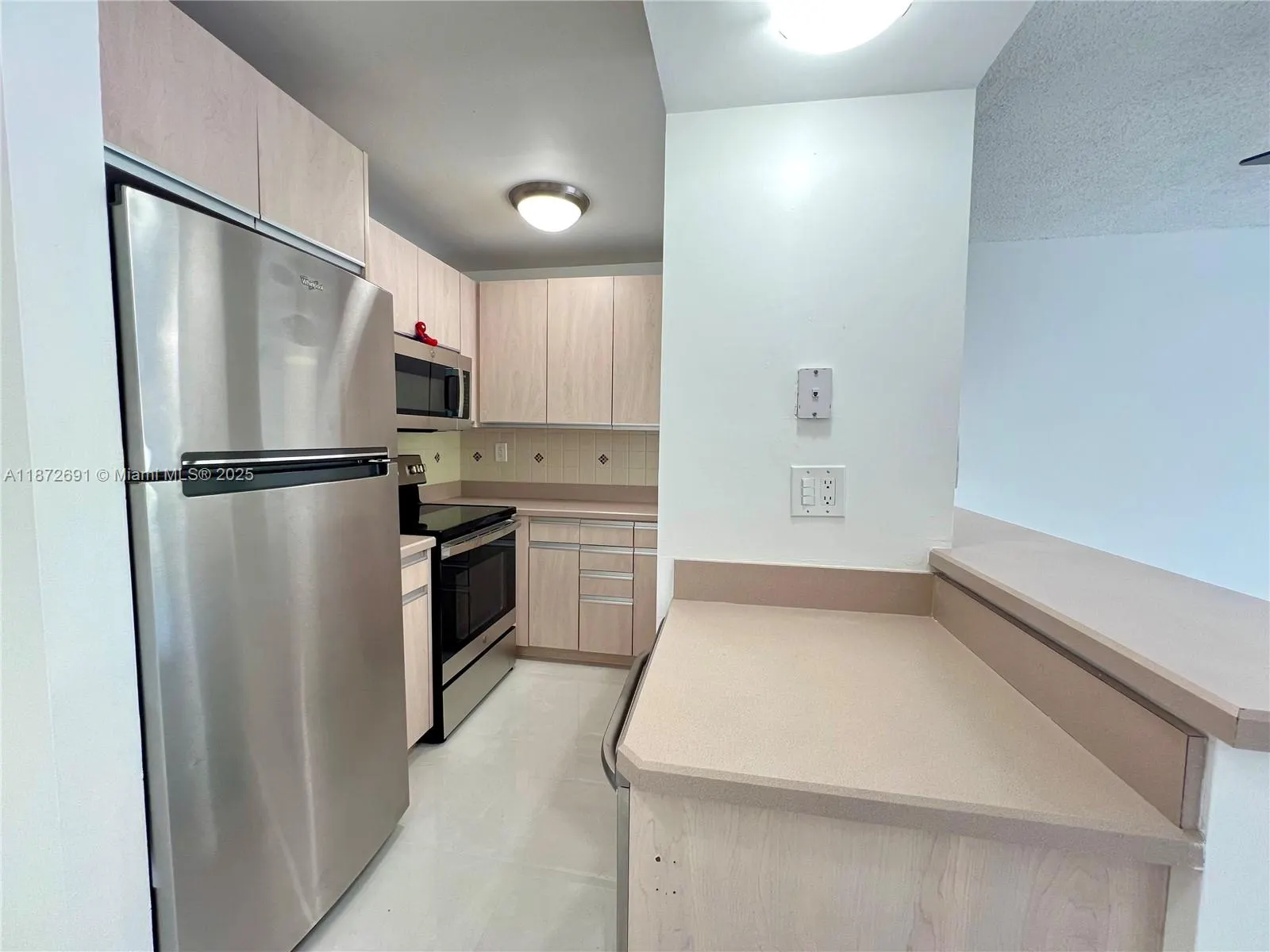 2530 SW 3rd Ave, #104