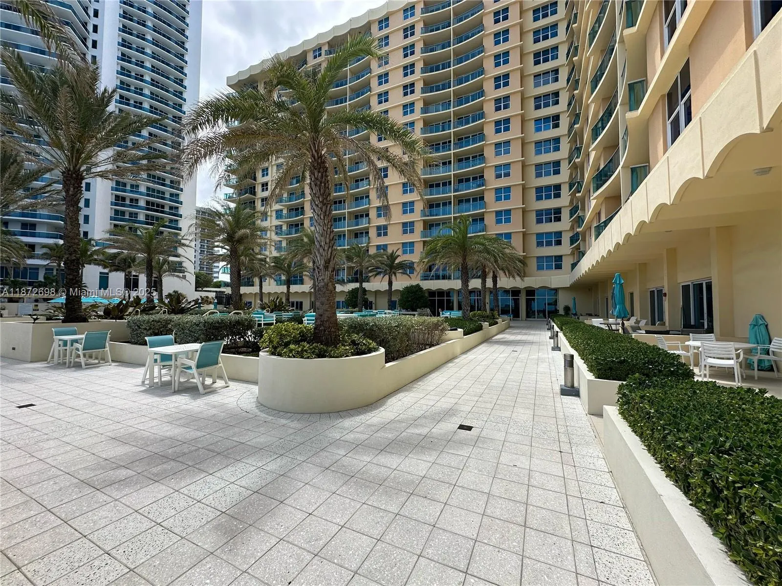 2501 S Ocean Dr, #1129