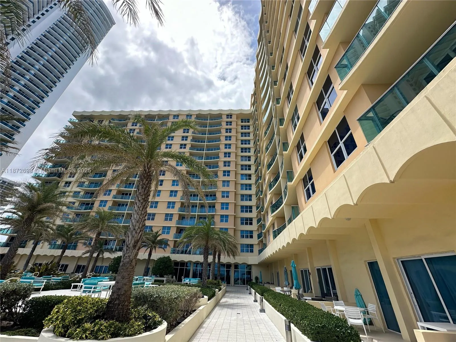 2501 S Ocean Dr, #1129