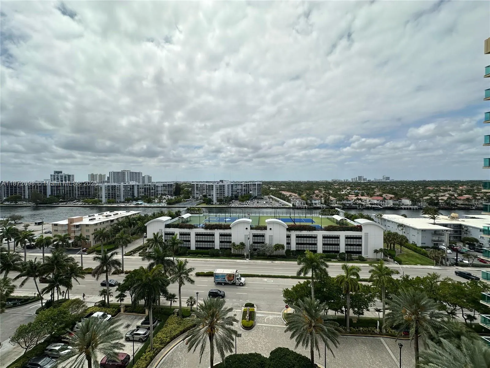2501 S Ocean Dr, #1129