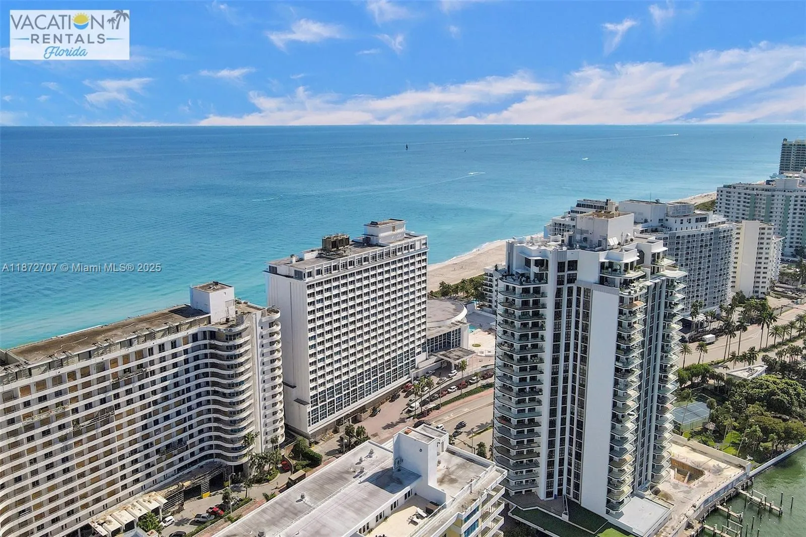 5445 Collins Ave, #BAY-14