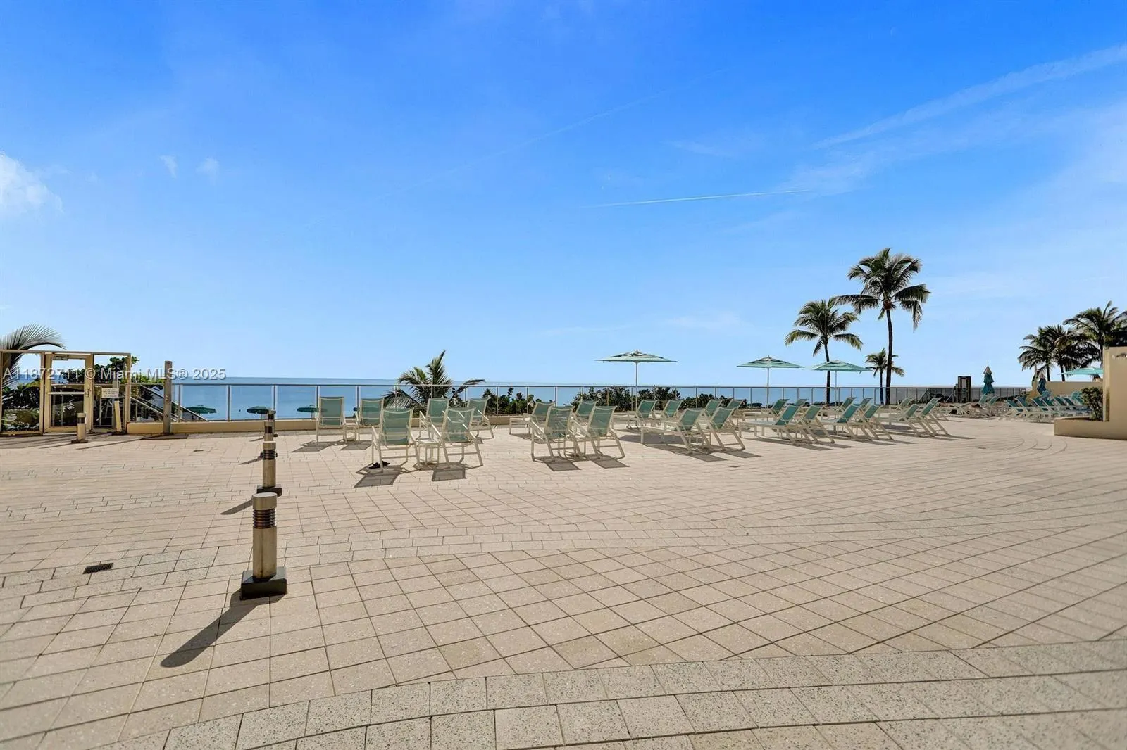 2501 S Ocean Dr, #1418