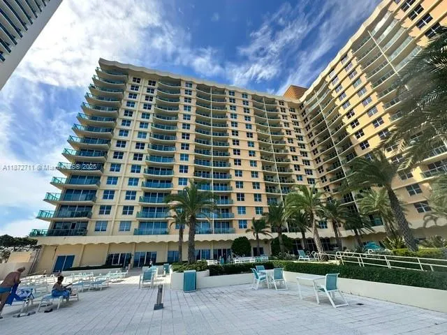 2501 S Ocean Dr, #1418