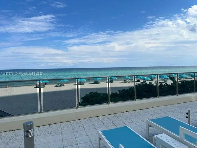 2501 S Ocean Dr, #1418