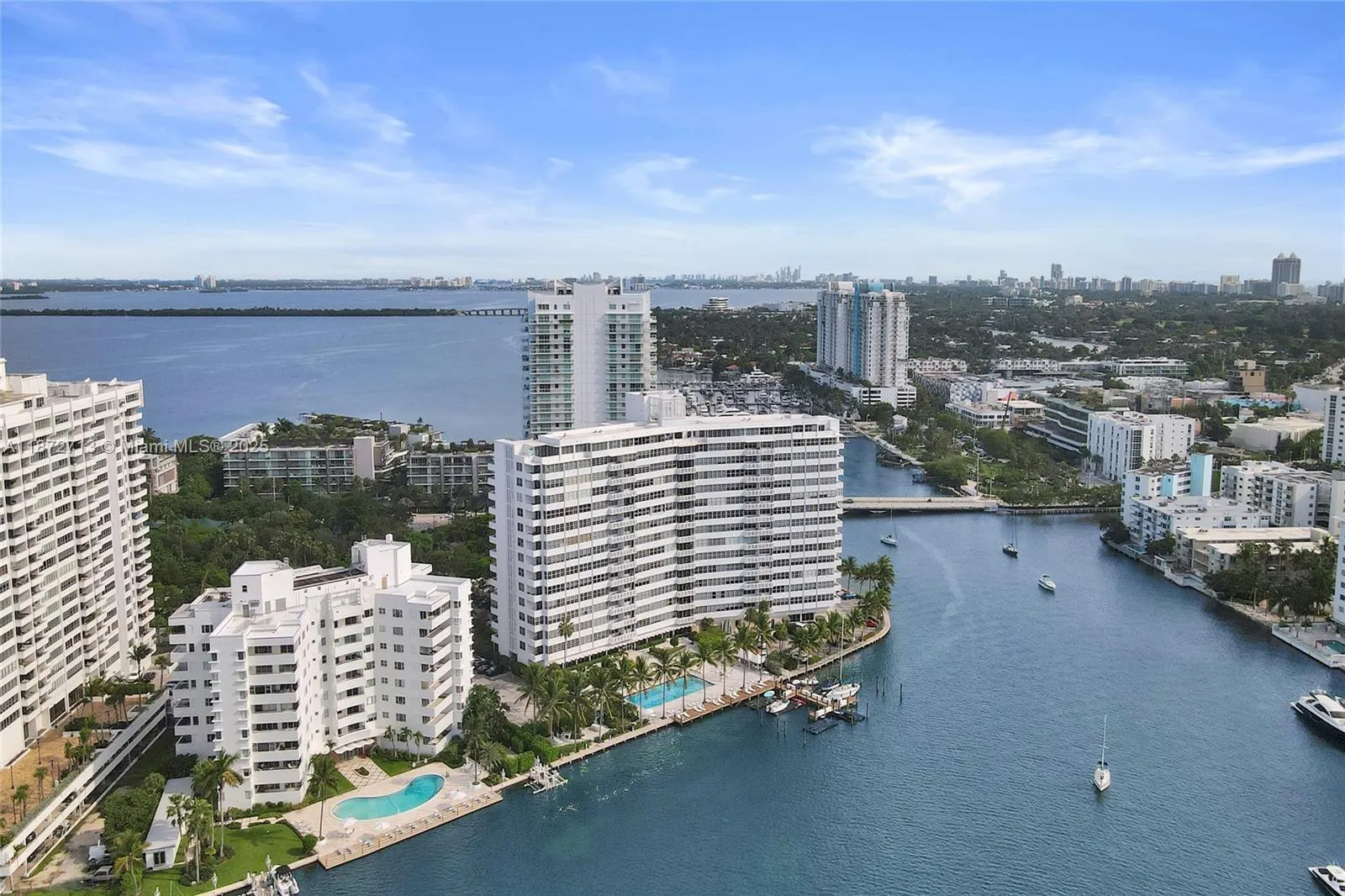 20 Island Ave, #211