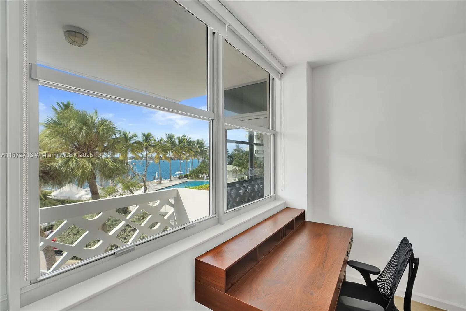 20 Island Ave, #211