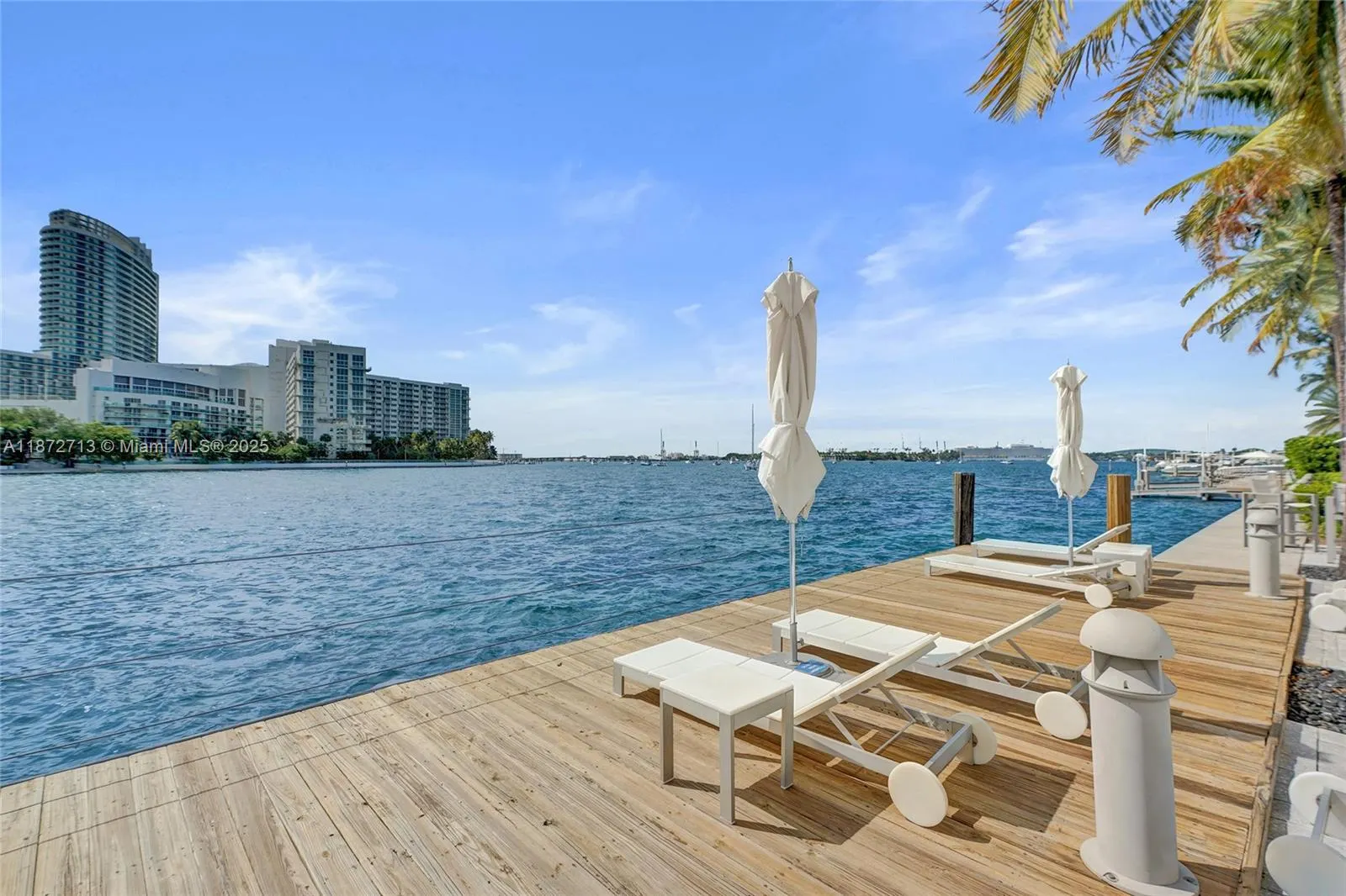 20 Island Ave, #211