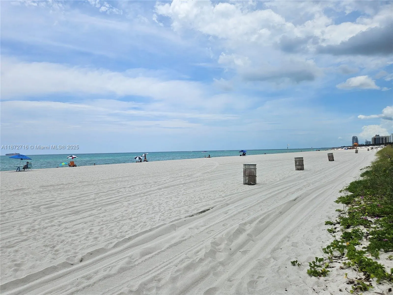 2625 Collins Ave, #1802