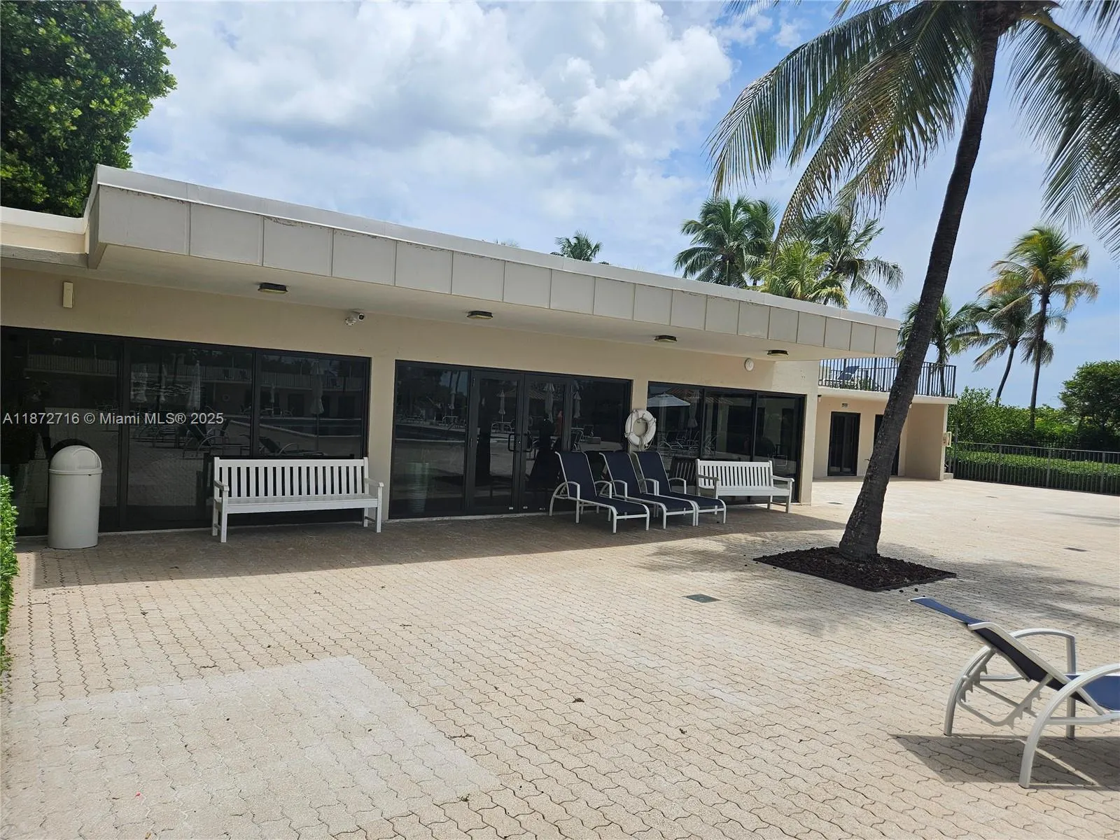 2625 Collins Ave, #1802