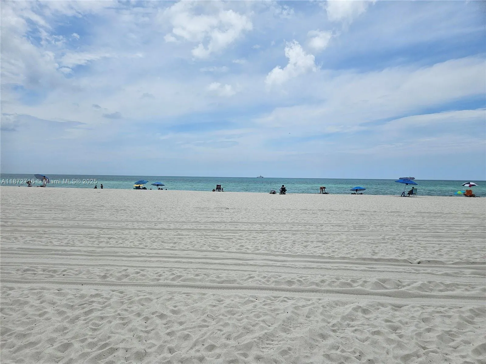 2625 Collins Ave, #1802