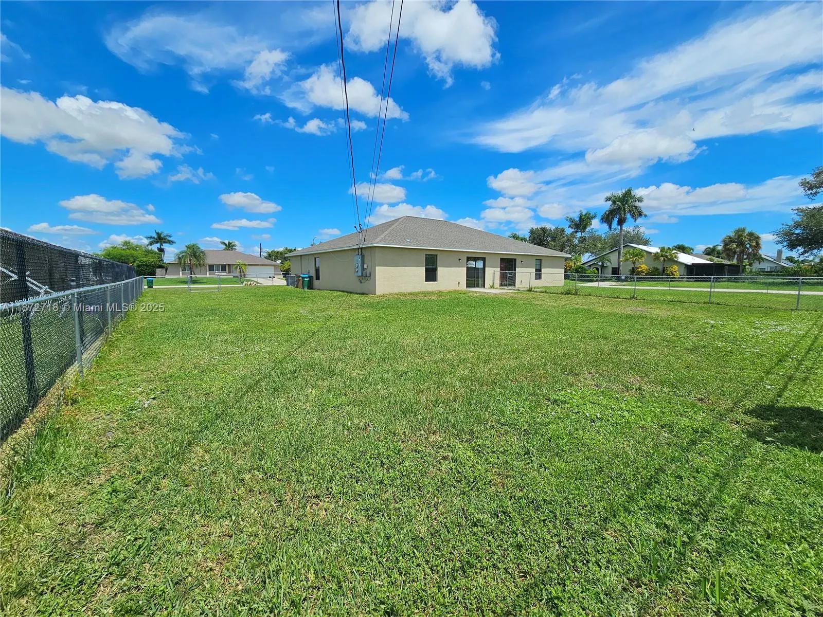 134 SE 12th St, #-