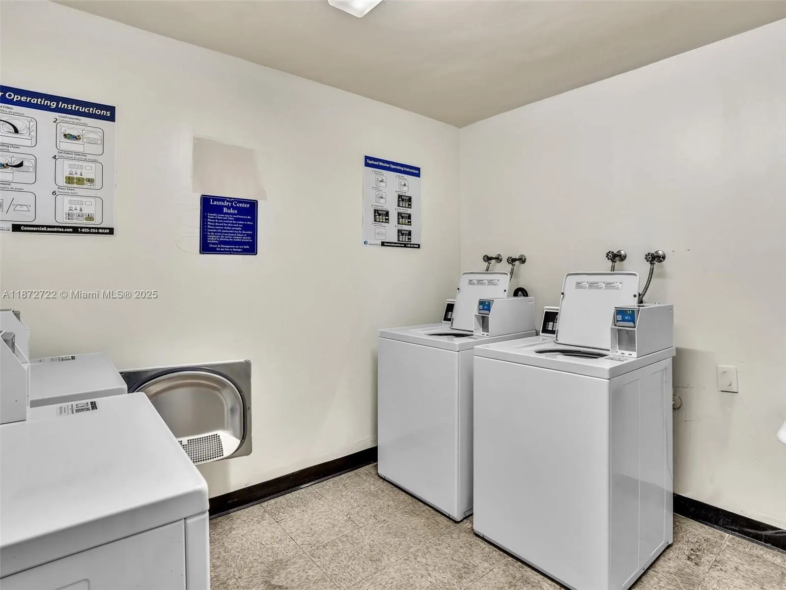 2780 NE 183rd St, #302