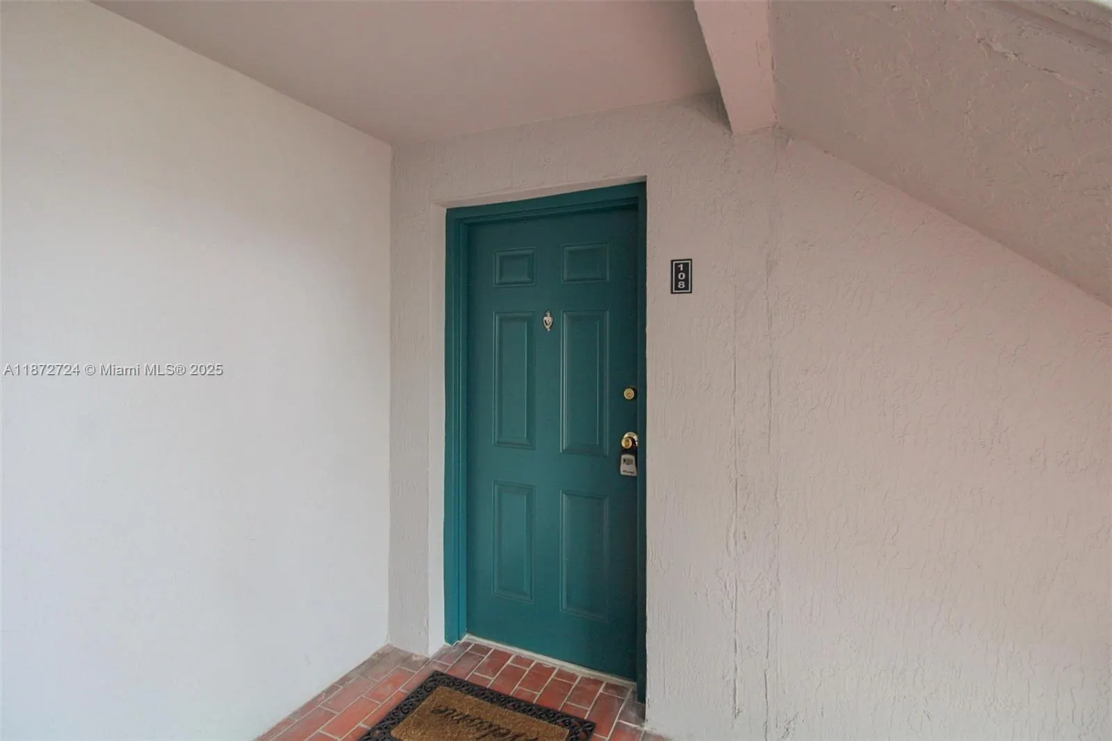 7110 NW 179th St, #108