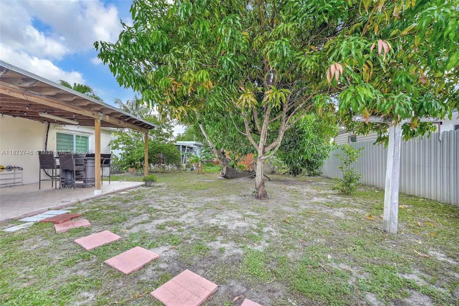 6840 SW 26th Ct