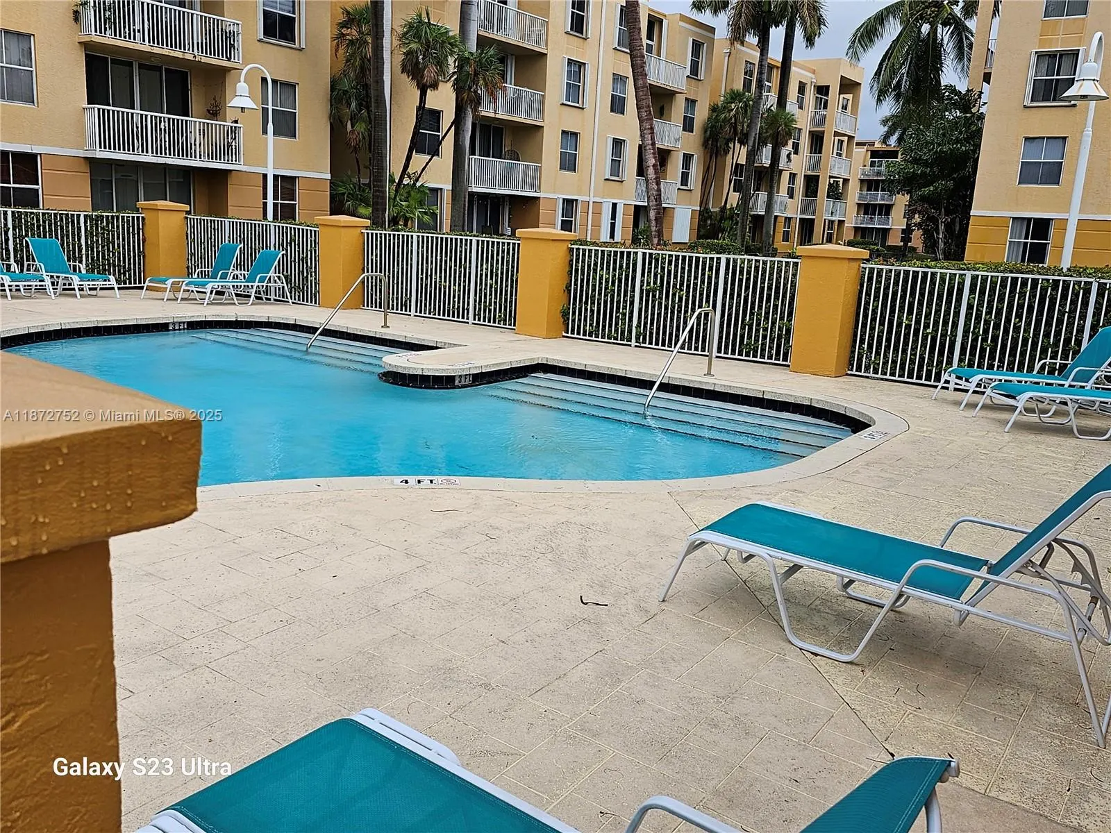 1341 SE 3rd Ave, #301
