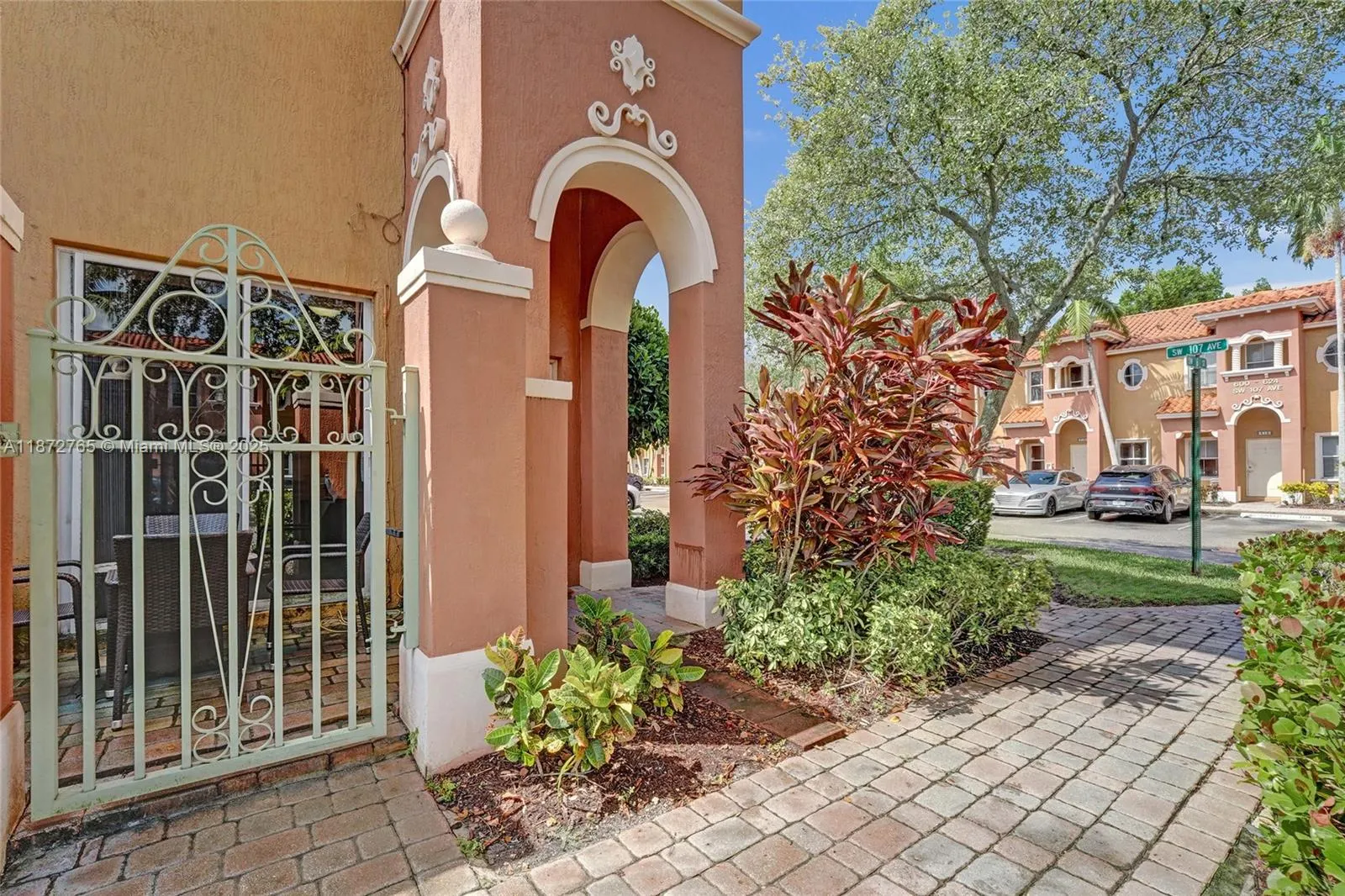 603 SW 107th Ave, #1701