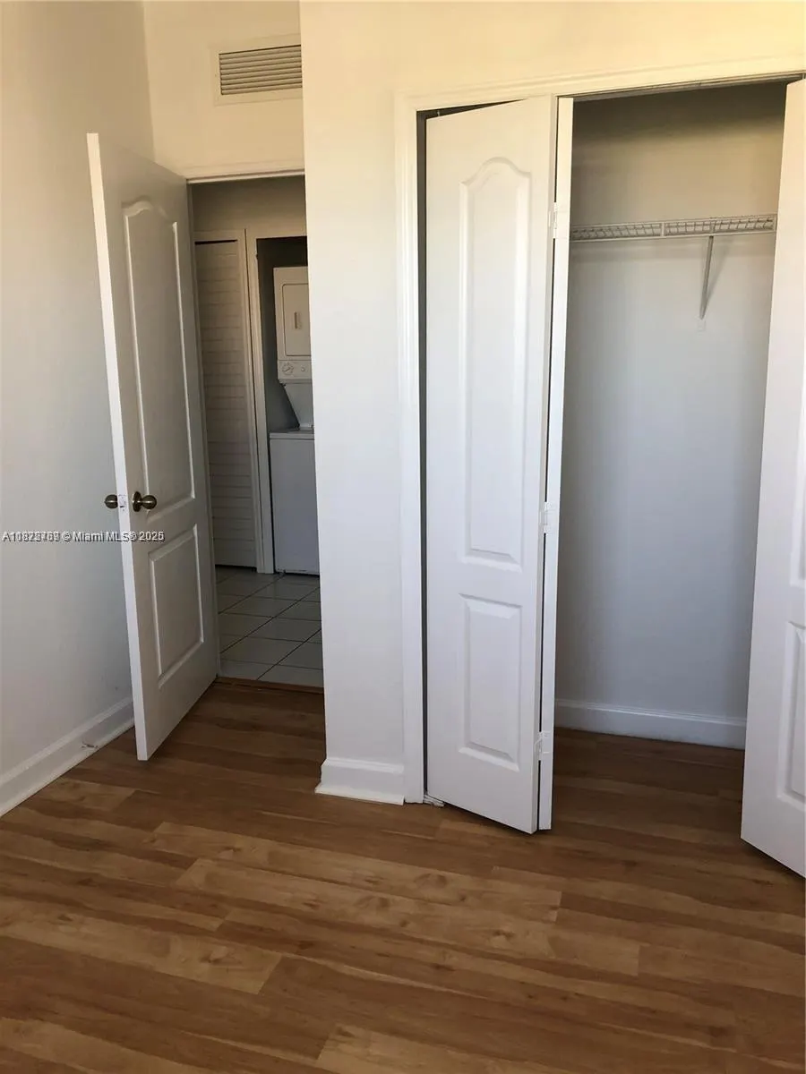 1692 SE 29th Ct, #206