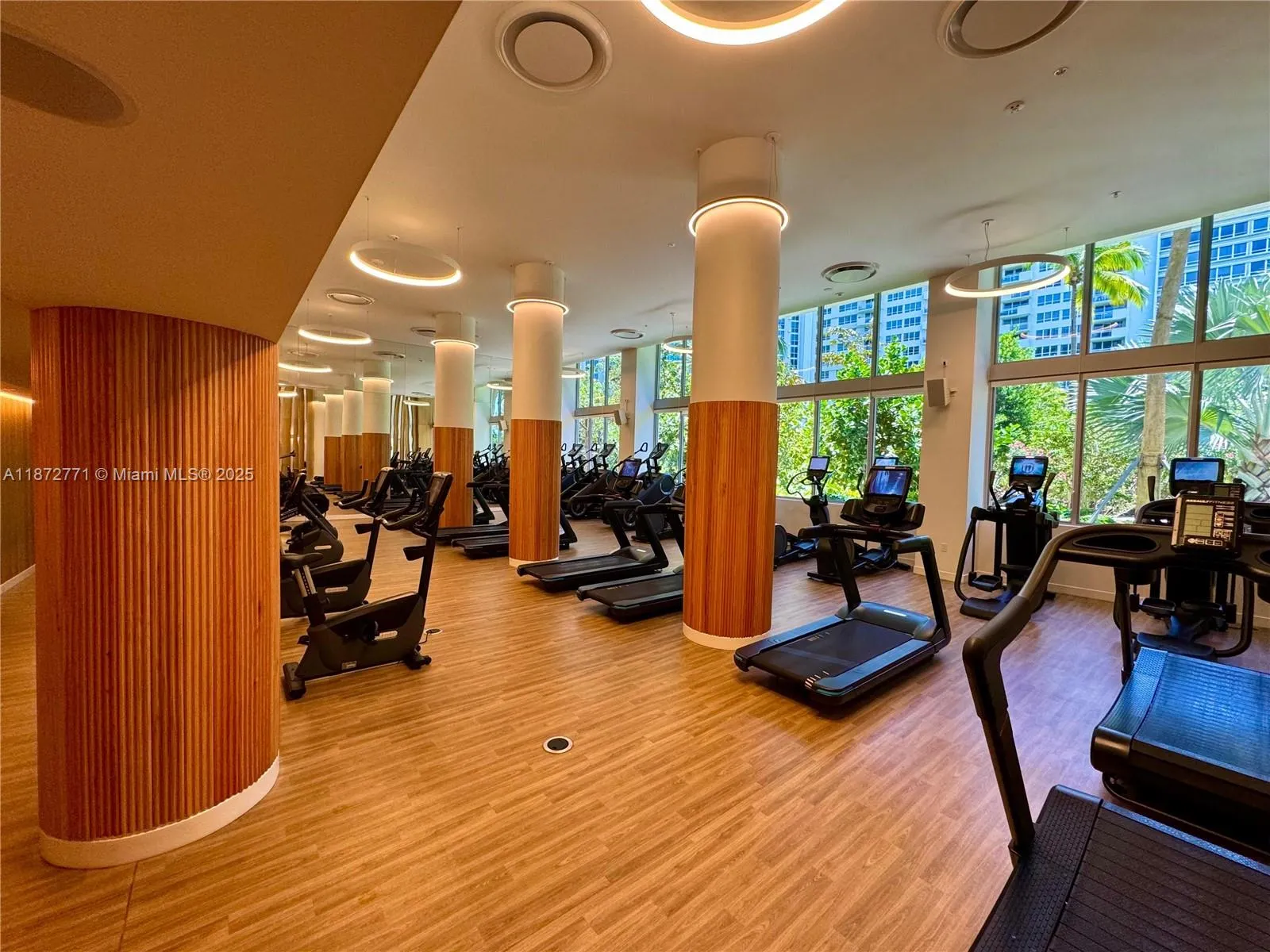 1500 Bay Rd, #462S