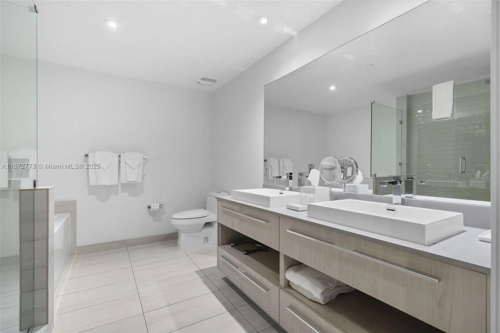 4010 S Ocean Dr, #T3607