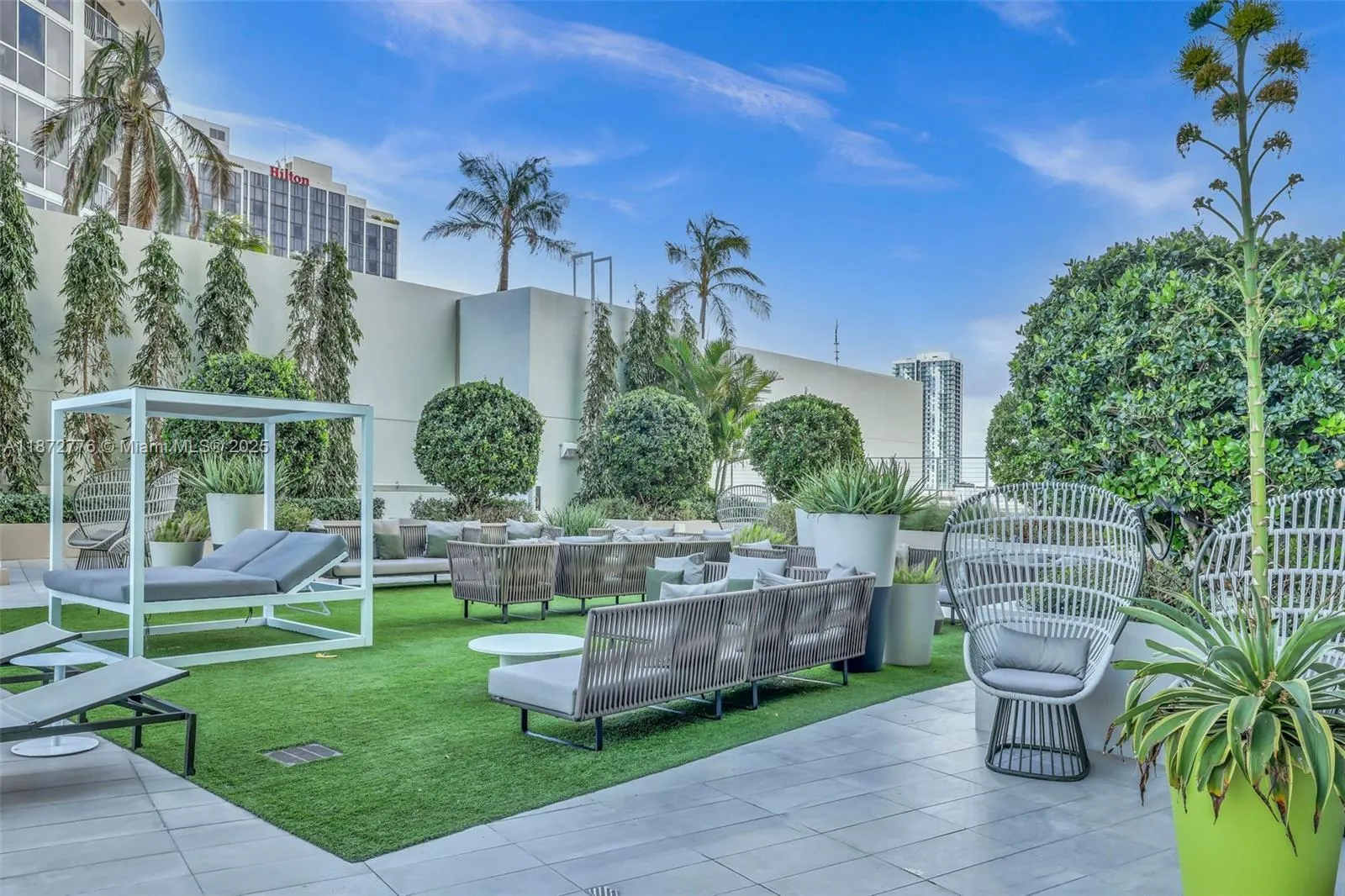 1756 N Bayshore Dr, #36B