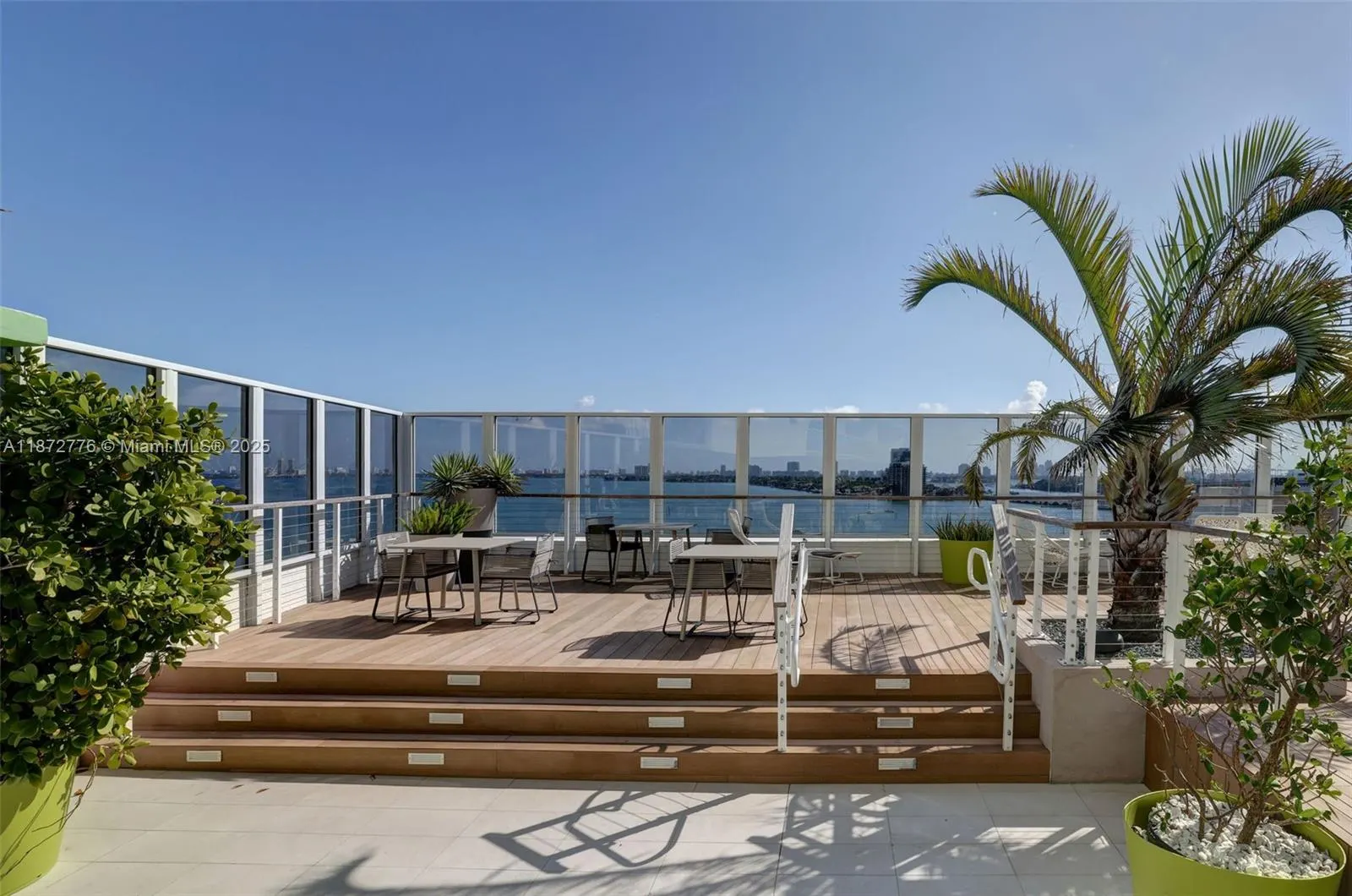 1756 N Bayshore Dr, #36B