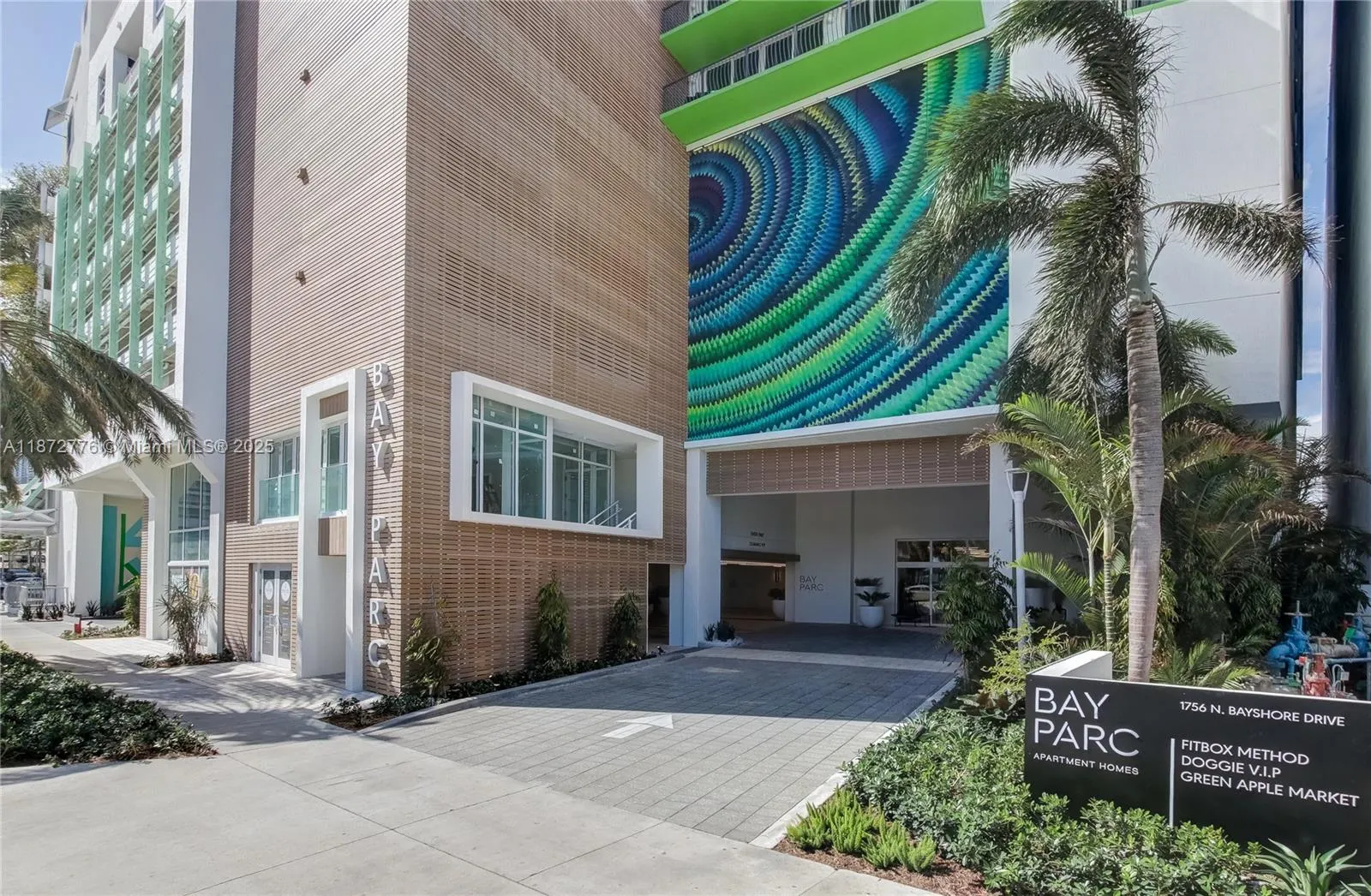 1756 N Bayshore Dr, #36B