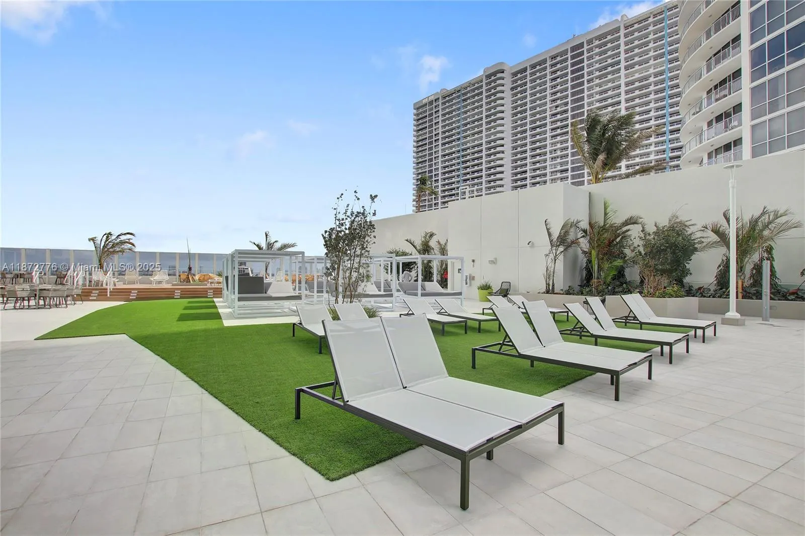 1756 N Bayshore Dr, #36B