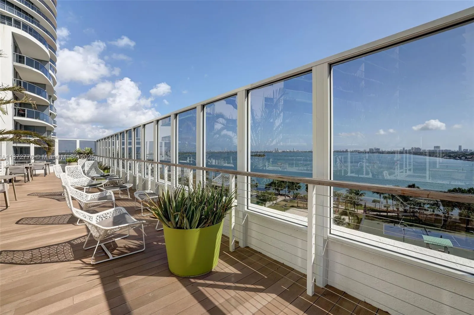 1756 N Bayshore Dr, #36B