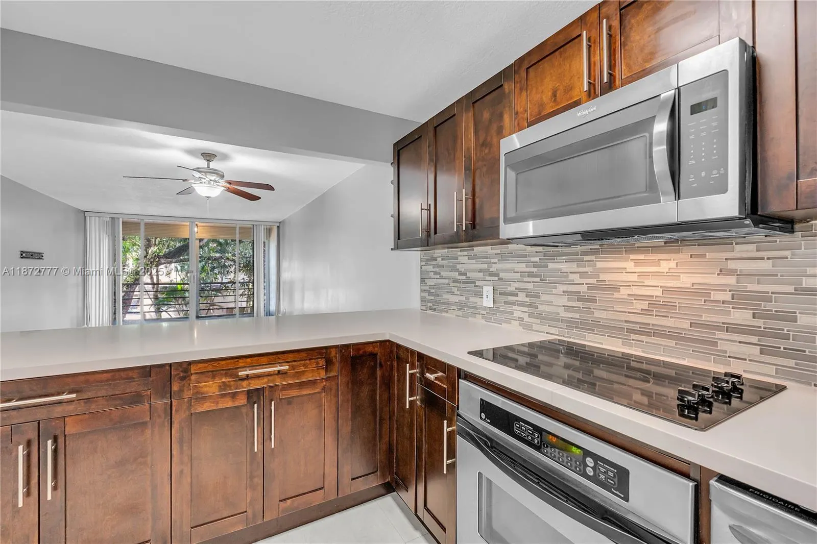 9431 Live Oak Pl, #205