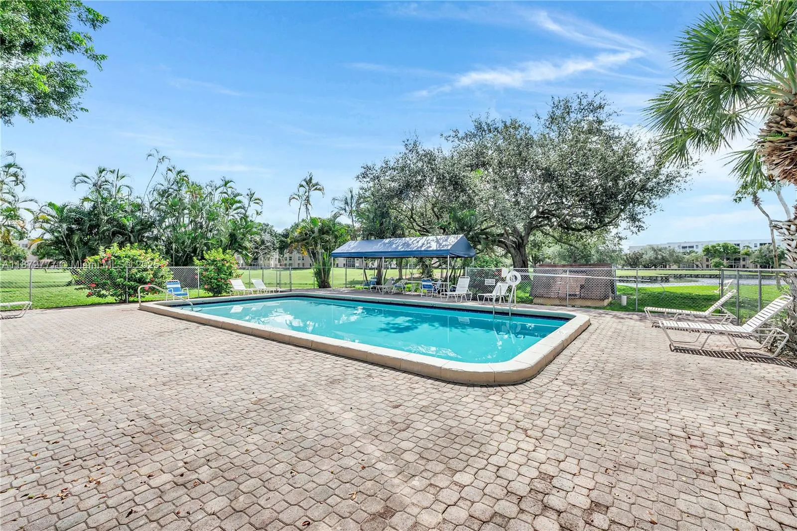 9431 Live Oak Pl, #205