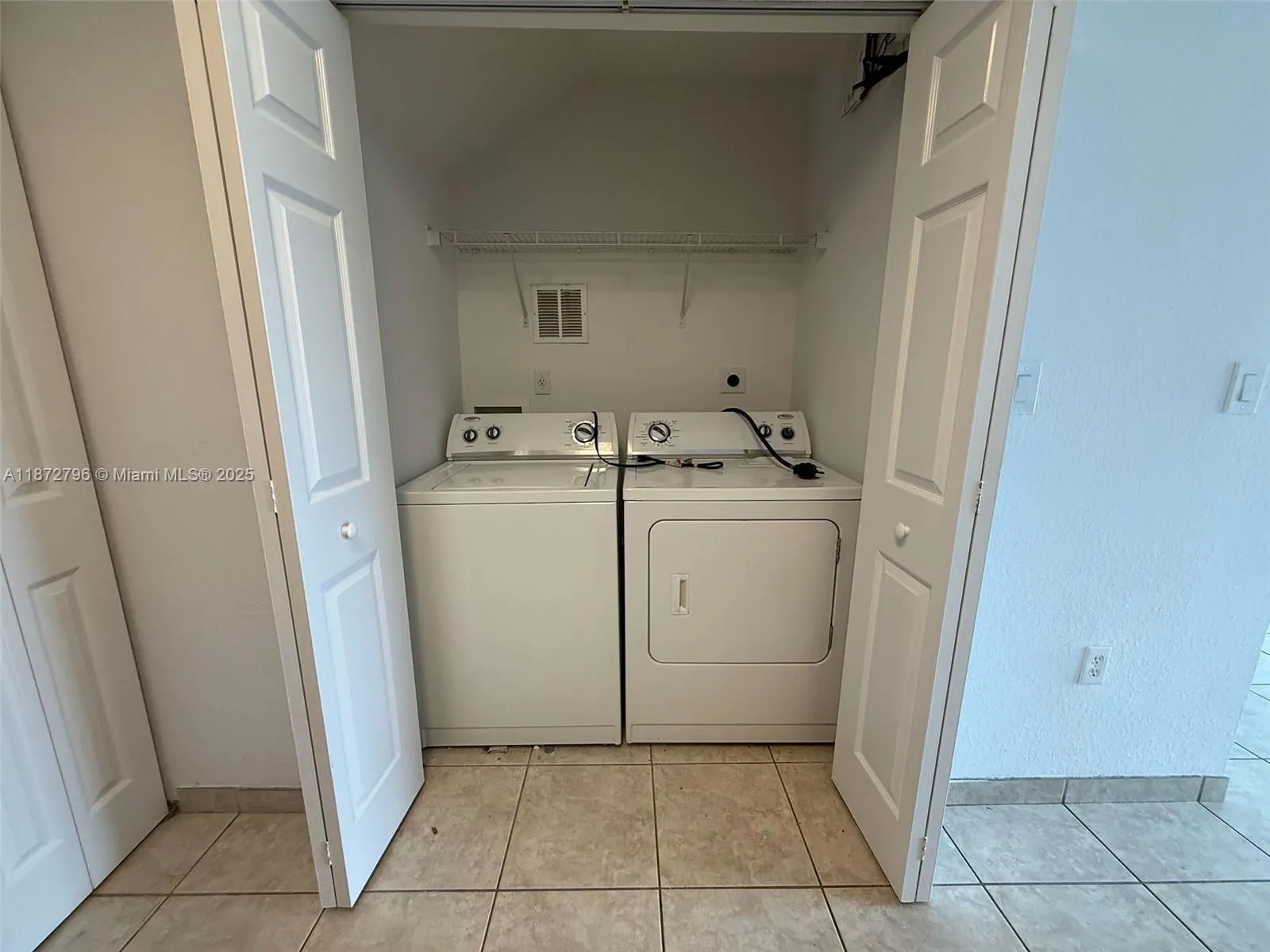 11202 NW 83rd St, #219