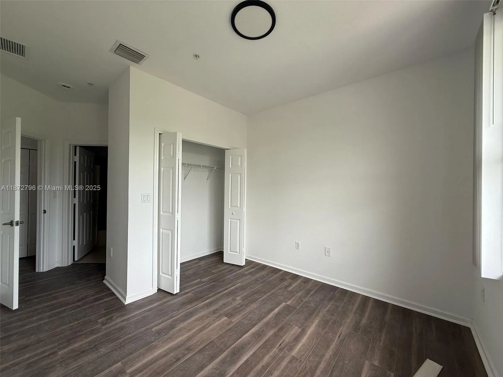 11202 NW 83rd St, #219