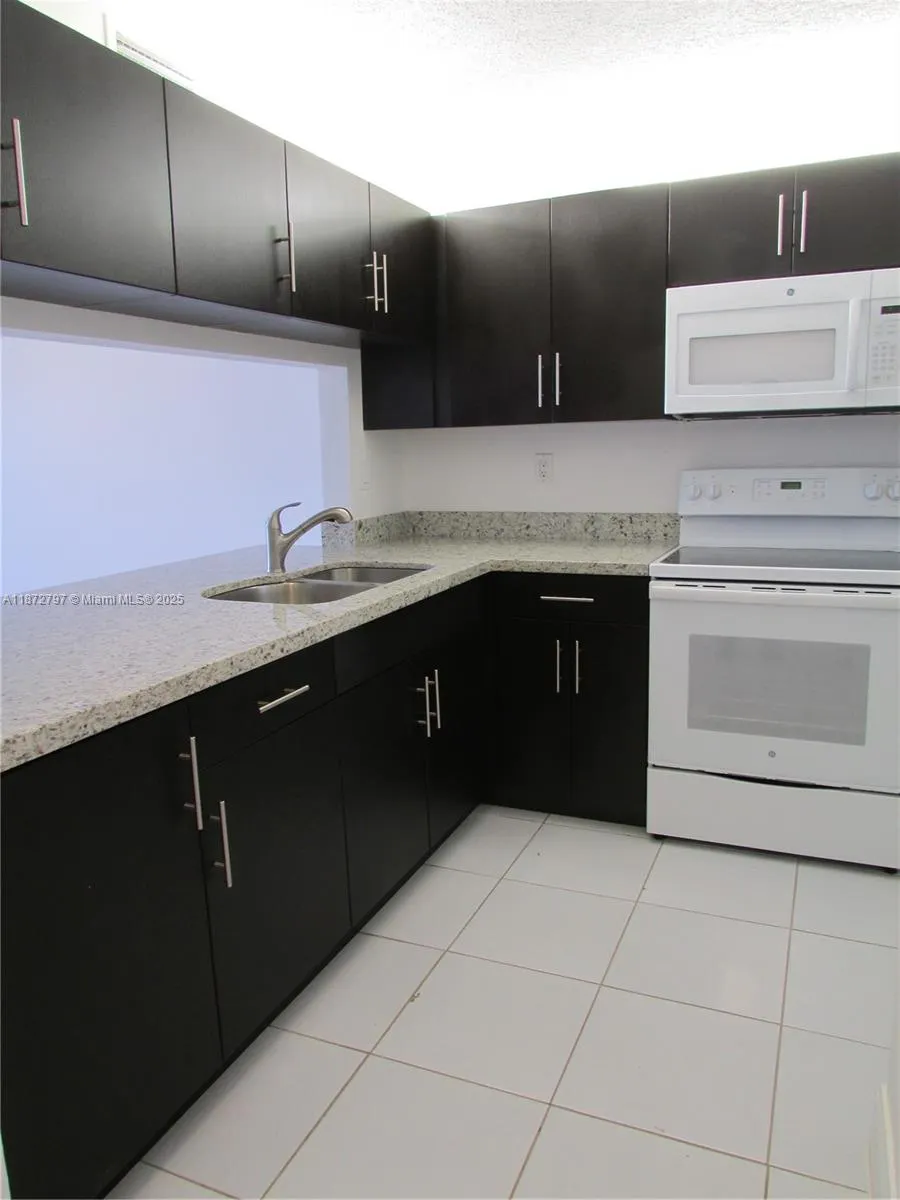 10315 NW 9th St Cir, #407-14