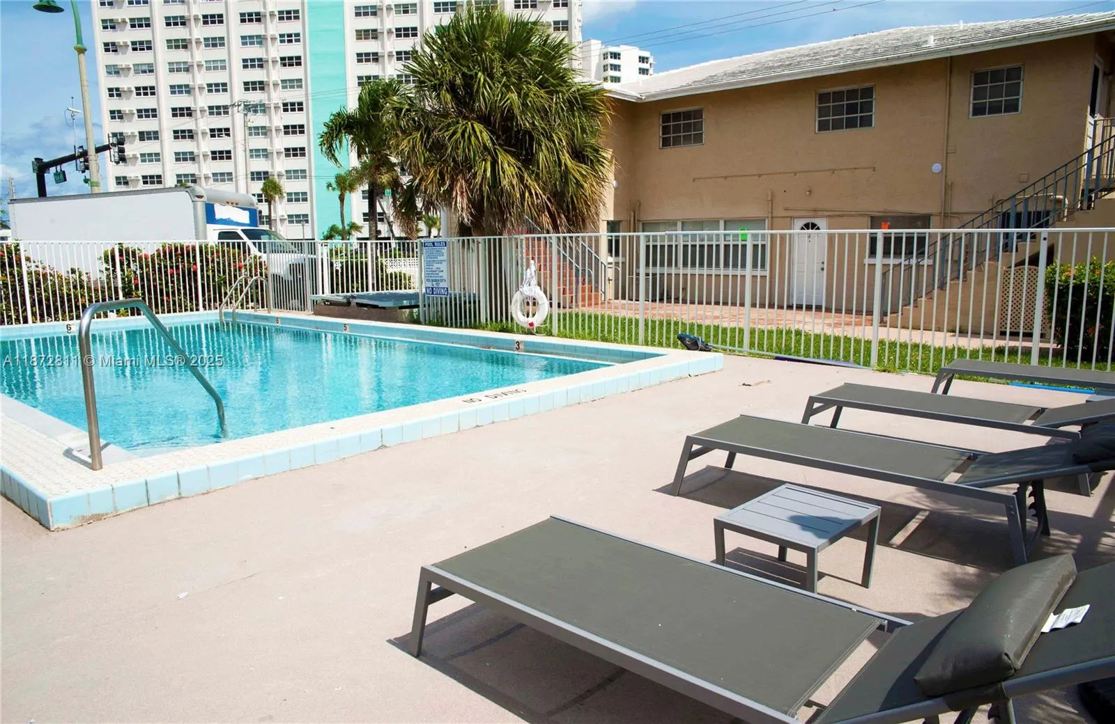 4051 N Ocean Dr, #3
