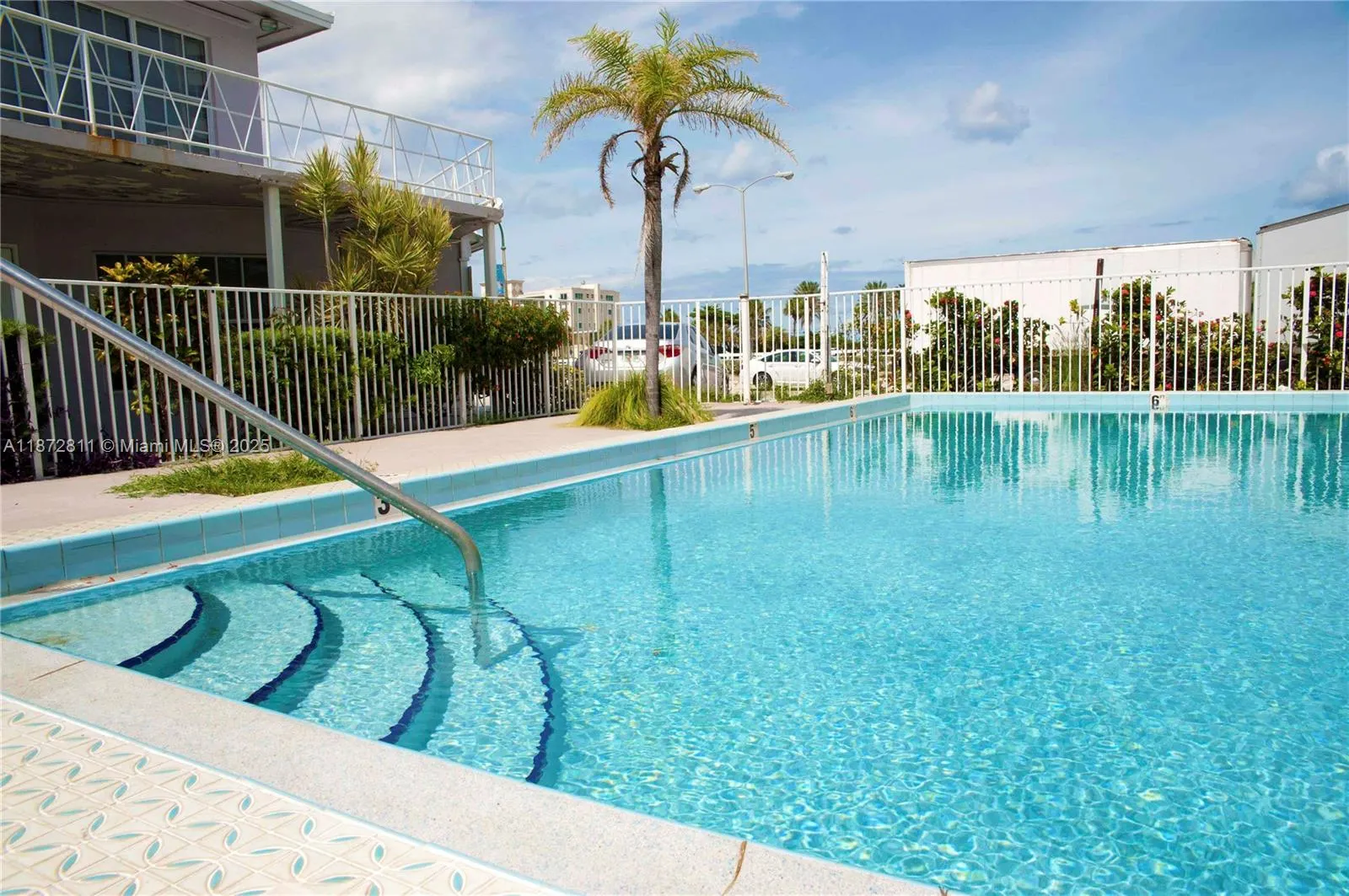 4051 N Ocean Dr, #3