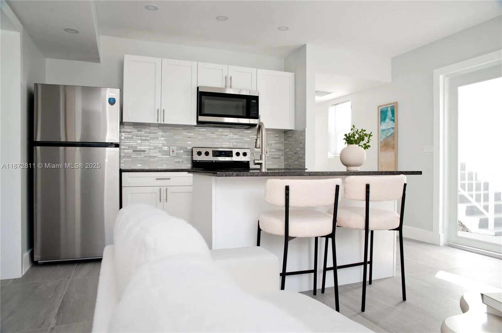 4051 N Ocean Dr, #3