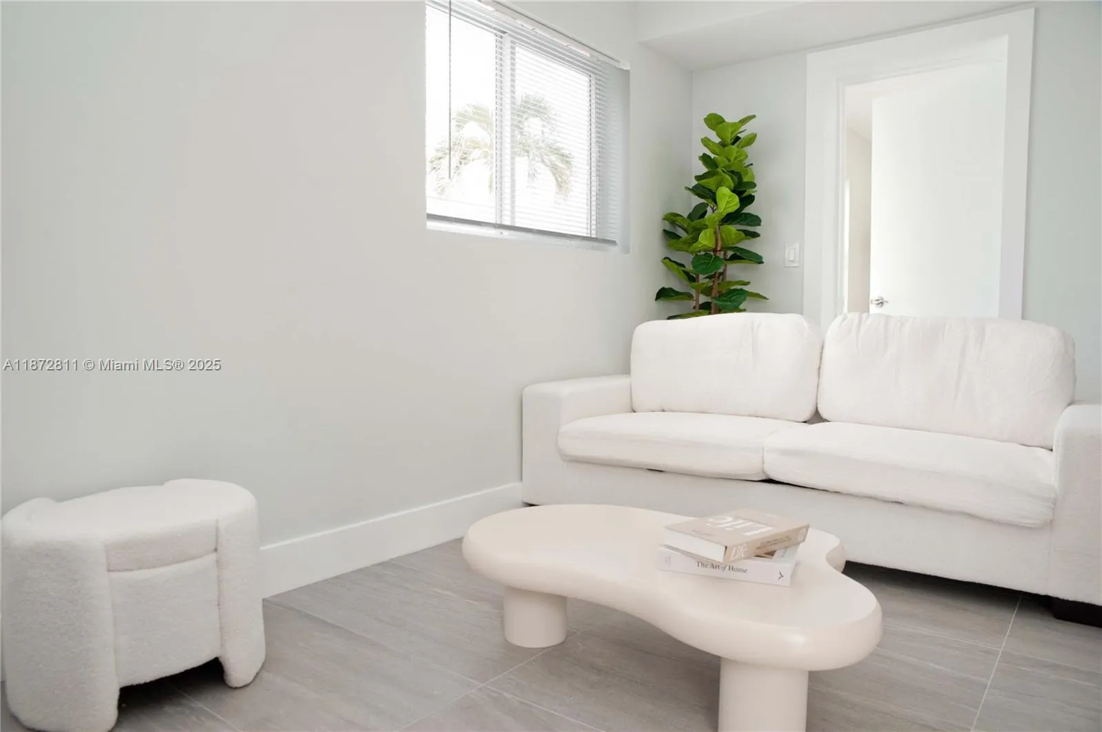 4051 N Ocean Dr, #3