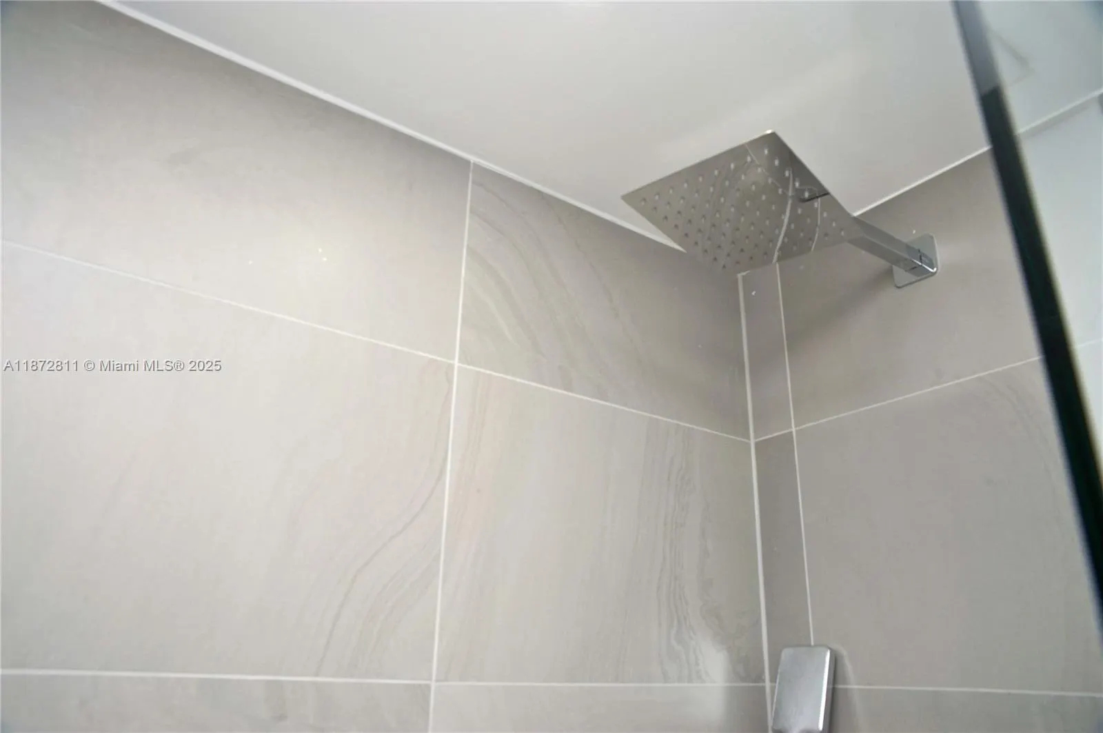 4051 N Ocean Dr, #3