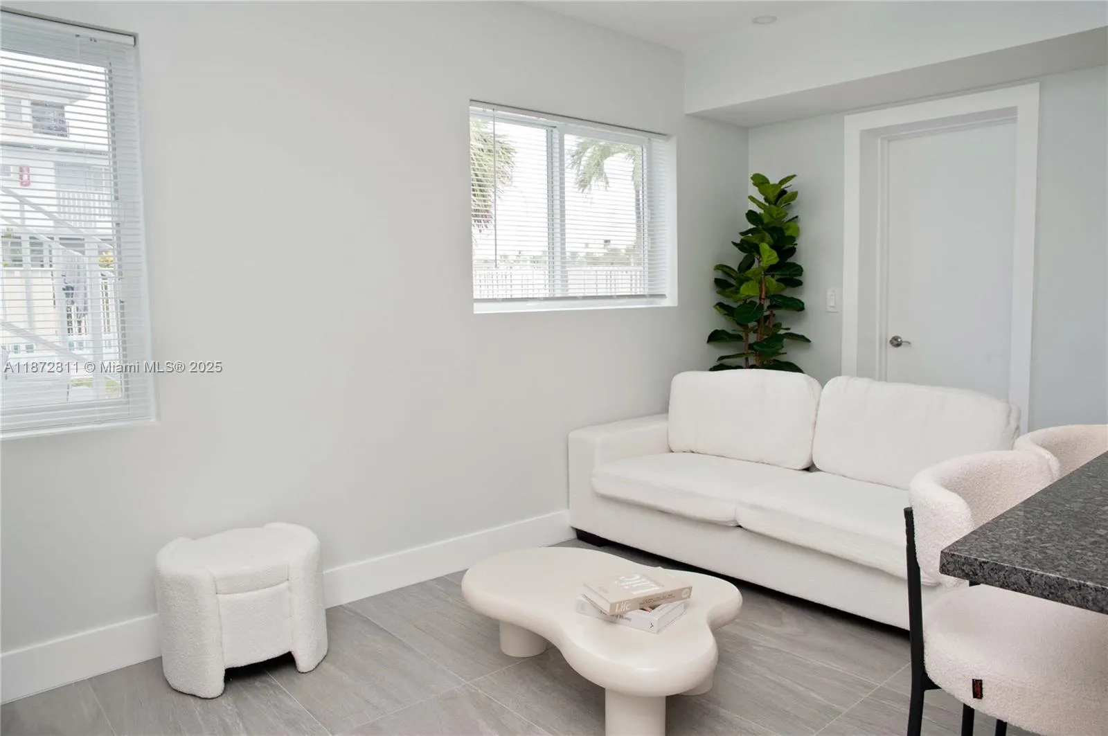 4051 N Ocean Dr, #3