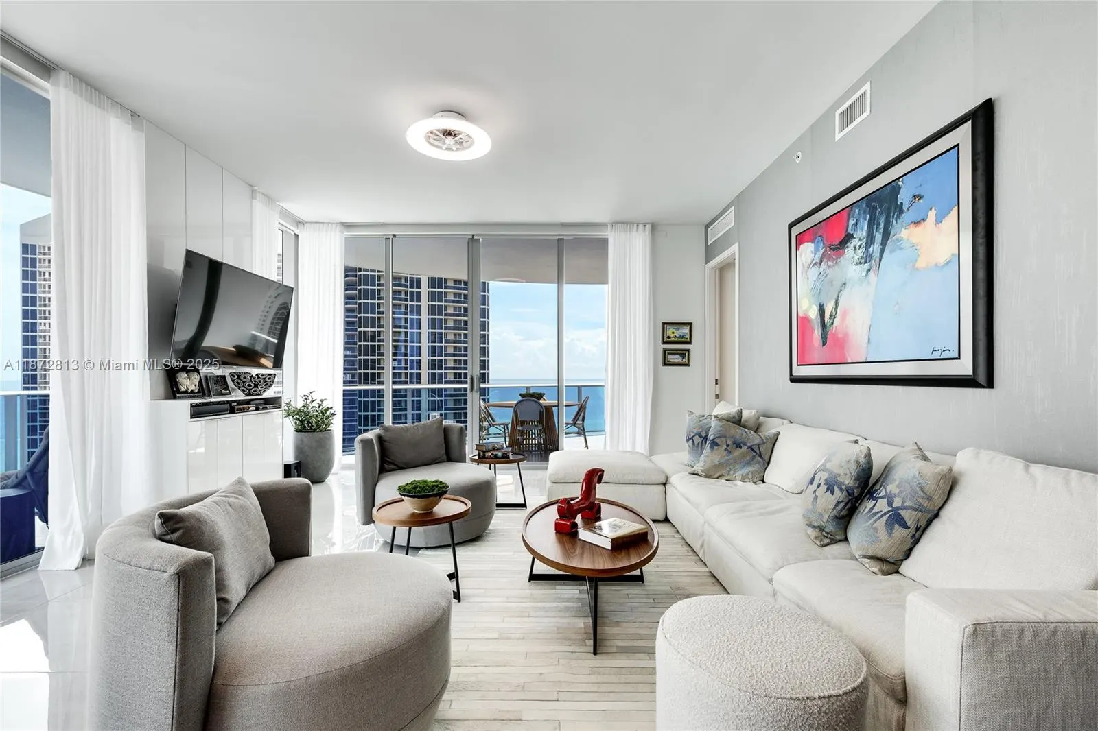 17550 Collins Ave, #1405