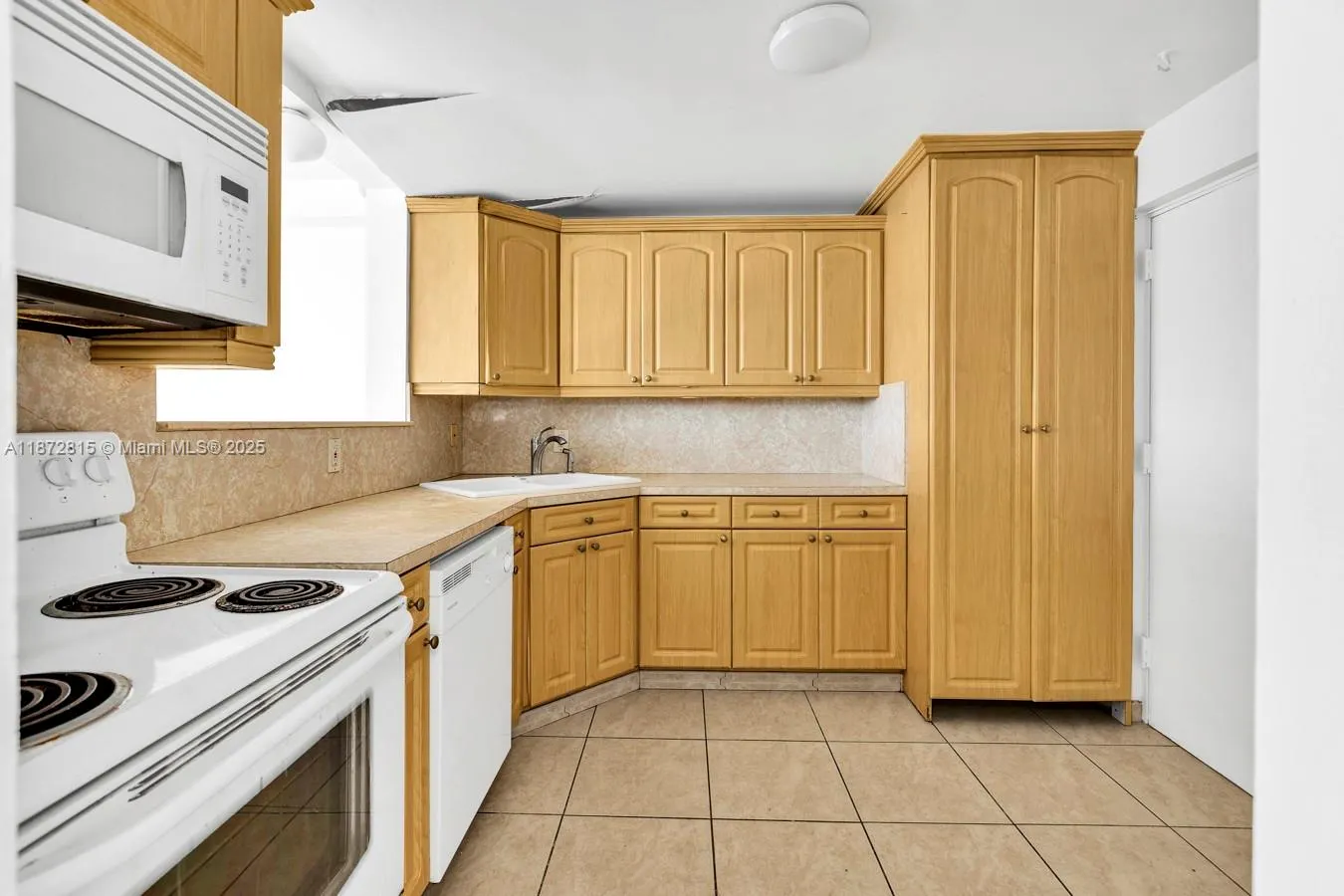 2025 NE 164th St, #510