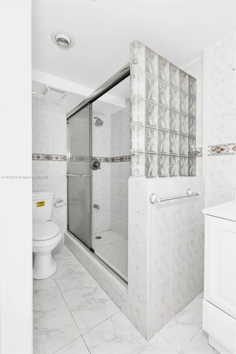 2025 NE 164th St, #510