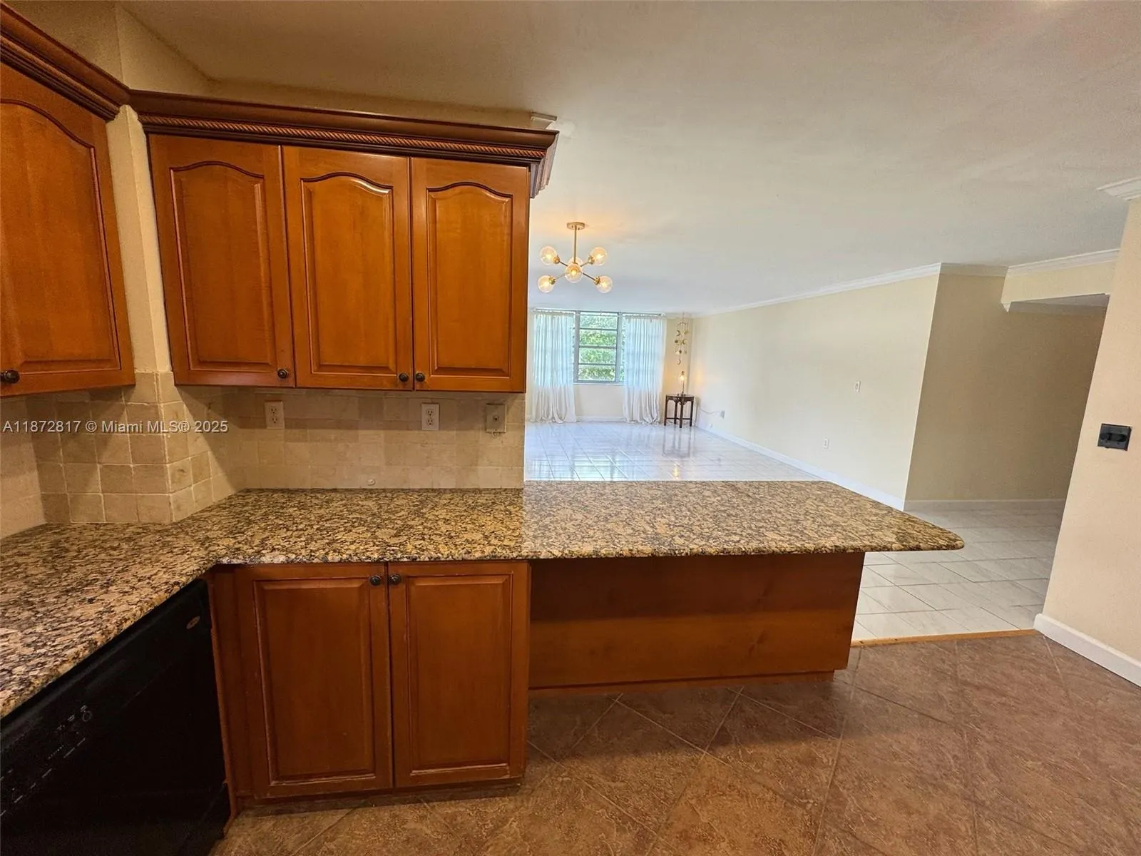 2780 NE 183rd St, #301