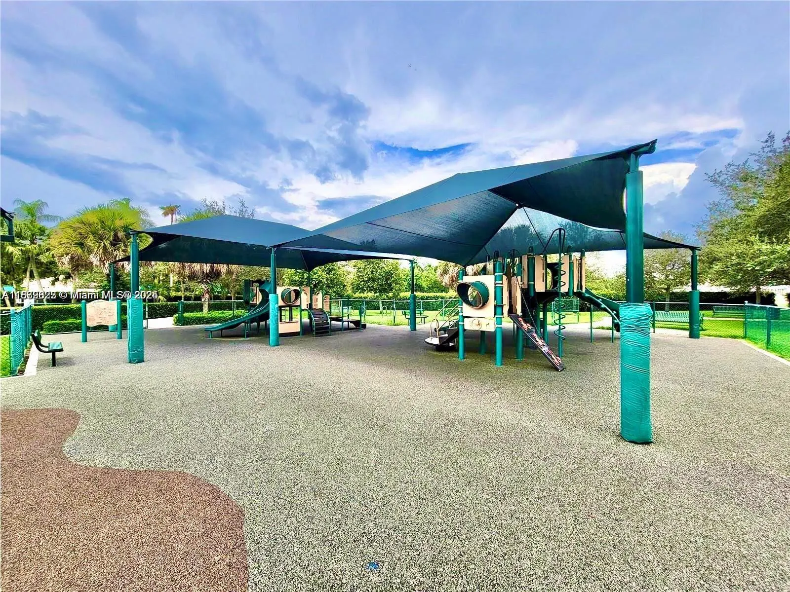 932 Falling Water Rd, #932