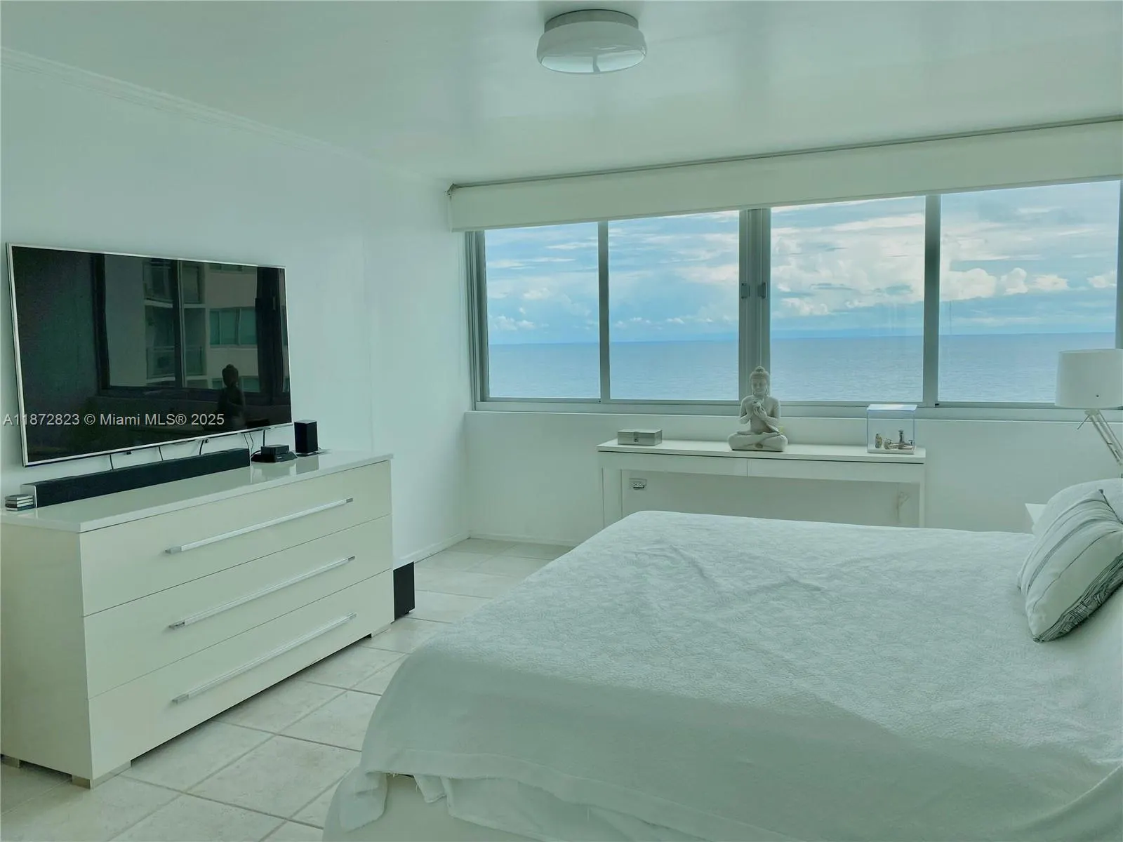7135 Collins Ave, #1806