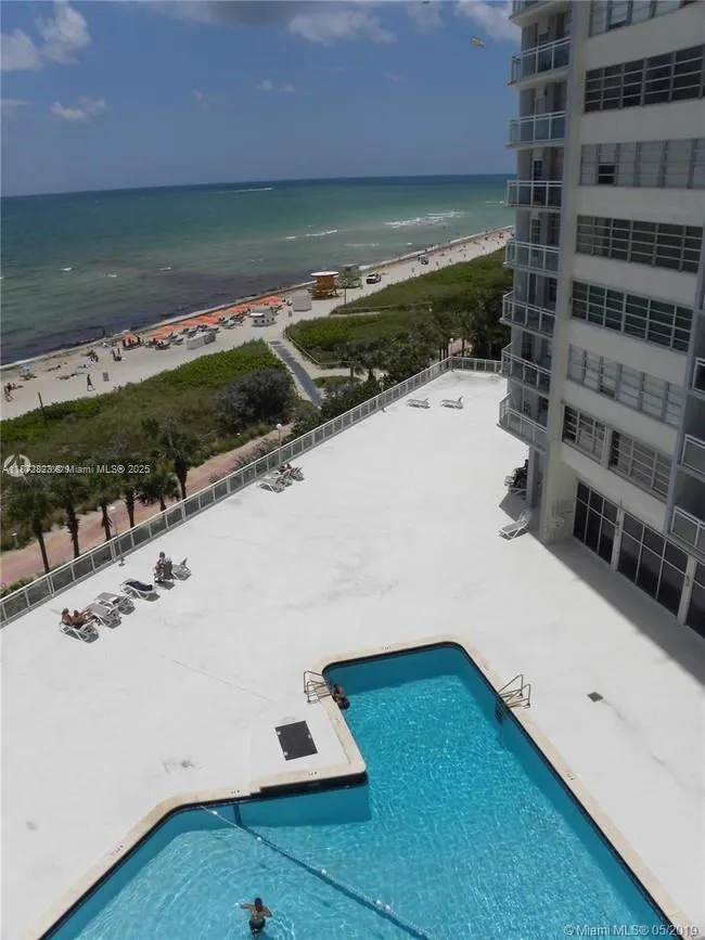 7135 Collins Ave, #1806