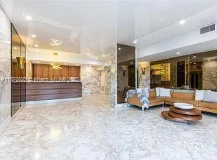 7135 Collins Ave, #1806